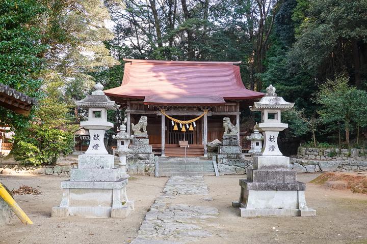 『砥上神社（中津屋神社）』神功皇后が新羅征討のために兵士を集めた場所の画像